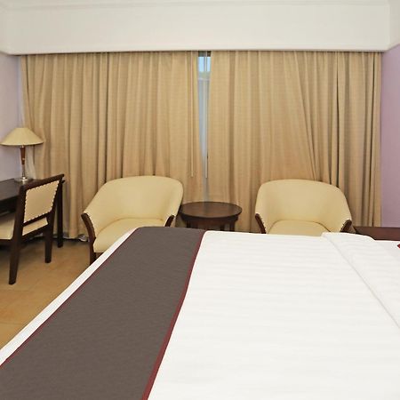 Collection O 91898 Series Hotel Kuningan Yakarta Exterior foto